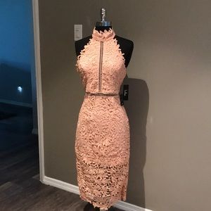 Lace Backless dress